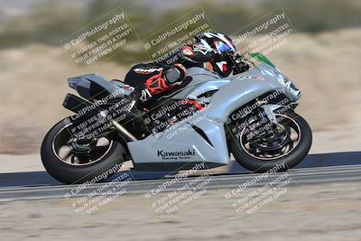 media/Dec-04-2025-Racers Edge (Thu) [[5ebc9f124d]]/3-B Group/2-Session 1 (Turn 4 Entry)/